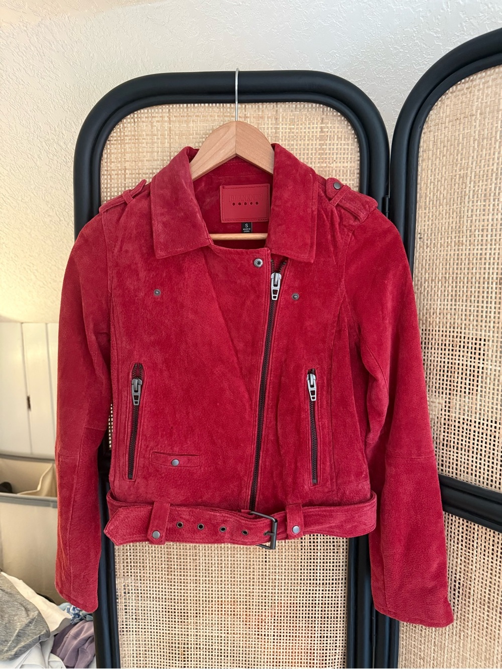 Blank NYC Women’s Suede Moto Zip Belted Jacket Berry Red Small - Picture 2 of 8